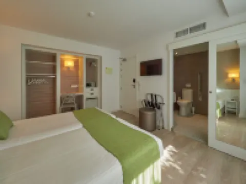 BQ Amfora Beach - Adults Only