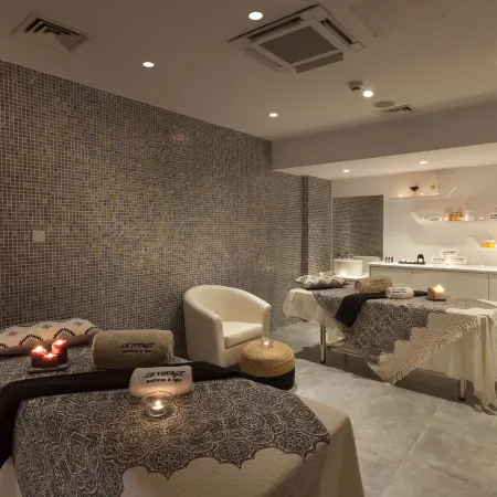 The Blue Ivy Hotel & Suites
