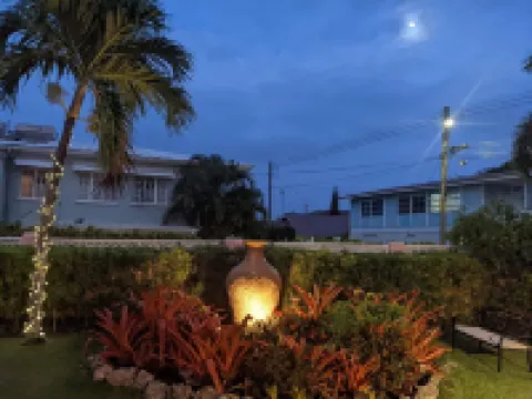 步行3分鐘到海灘 - Blessed Manor by Bluescape 鄰近South Coast Boardwalk的酒店