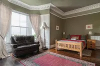 Aynetree Guest House Hotels in Whitecraig