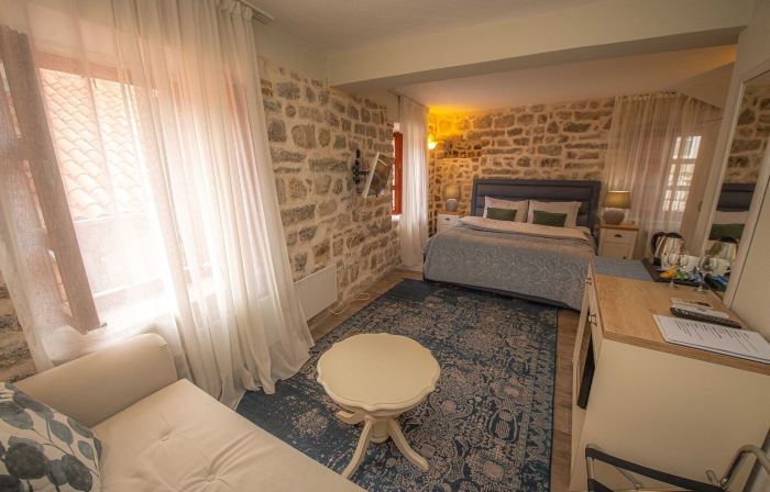 Antika Guesthouse