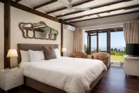 Lalapanzi Lodge Hotels in Grabouw