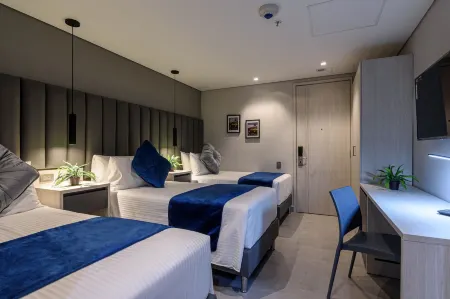 4 Sur Hotel Отели в г. Медельин