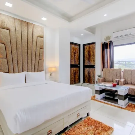 Hotel Vibes Inn