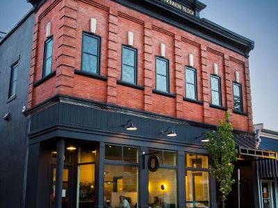 Eleven Revelstoke Lodge