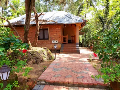 OmBodhi Retreat Hotels near Eco Beach