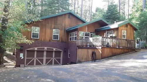 Winterfell - No Hidden Fee; Dog OK; King Bed