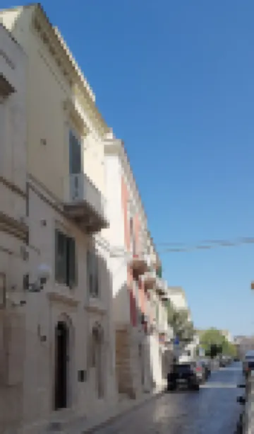 Edward Rooms & Wellness B&B