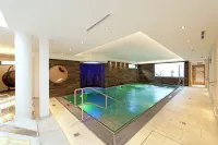 Alpenland 蓋洛斯- 旅館&早餐 - 泳池