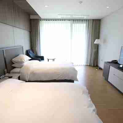 Pinehills Hotel Rooms