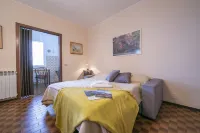 Nicoletta's Lake View Stresa - Happy Rentals