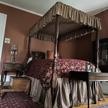 Oakcliff Bed and Breakfast