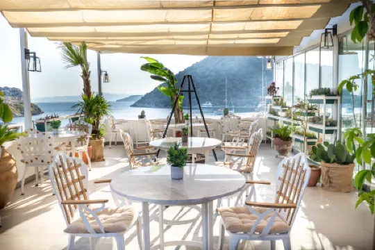 Liman Hotel Gümüslük - Adult Only