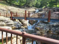 Swan's Romantic 1 Bedroom Couples Getaway!!! IT's Christmas Time in the Ozarks!!