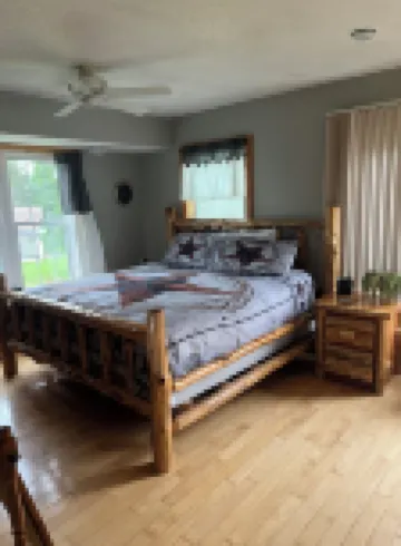 Charming 2-bedroom vacation home 17 minutes from Watkins Glen International