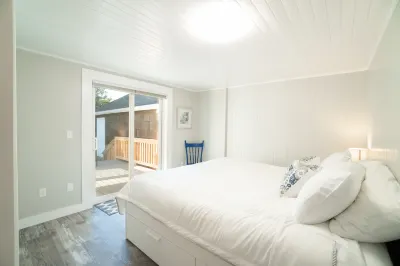 Cozy Retreat - Surfing, Wildlife Watching, Ocean View