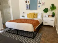 Full Kitchen and Relaxing Living Area with Pool - Cozy Inviting