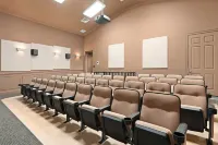 Water Park and Clubhouse Access - Spacious Family-Friendly Haven