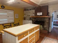 Mountain Retreat with Fire Pit and Grill - Beautiful Cozy Haven