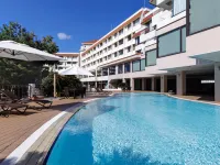 Shiraraso Grand Hotel - Kolam Renang
