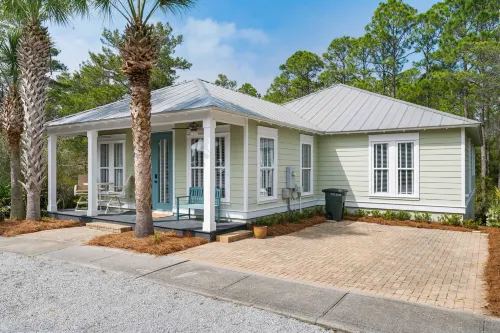 Charming Home with Open Living Space and EV Charger - Inviting Getaway