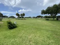 Serene Golf Course Views and Inviting Indoor-Outdoor Living - Charming Retreat