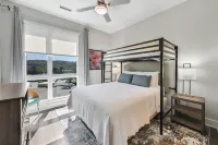 Balcony Condo in Downtown Asheville