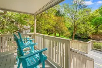 Kingston WHP 19A 1st floor Villa w/pool/beach