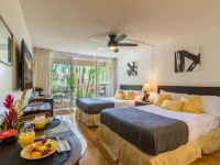Beach Proximity and Resort Amenities - Luxurious Tropical Escape Hotels in Wailea