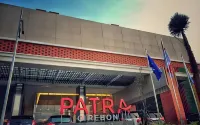 Patra Cirebon Hotel & Convention Hotel dekat Carvil Store - Sindang Laut Cirebon