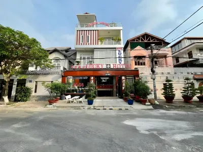 Lucky Hotel Hotel di Bình Tân