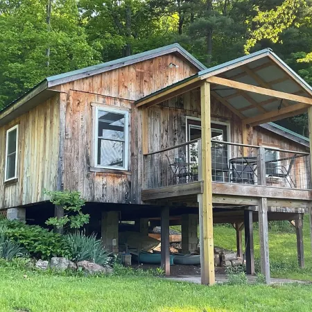 Relax in peace along the Juniata River