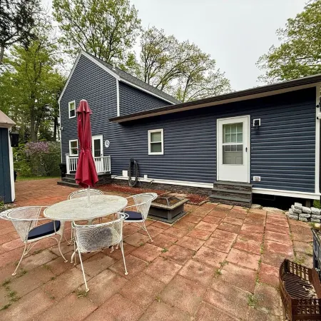 Beautiful 6 Bedroom Cabin on 1100 Acre Lake in Fryeburg Maine