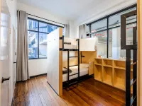 Bunk Brisbane Hotels in Brisbane
