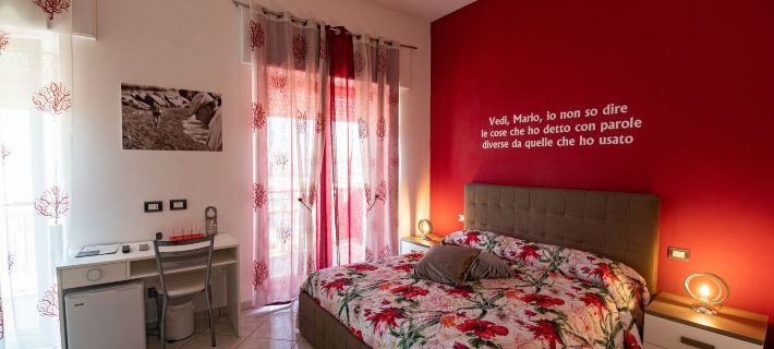 L'Isola Del Postino Rooms Hotels in Procida