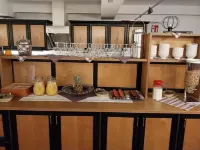Hotel am Friedberger See - Morgenmad