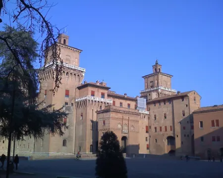 호텔 칼튼 페라라 호텔