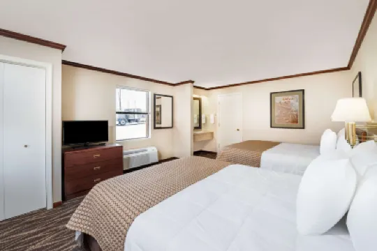 نايتس إن جاكسونفيل إيست مورتون أفينيو فنادق في 