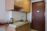 Modern and Comfy Studio Parkland Avenue Apartment Hotels in Serpong