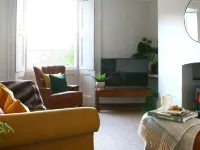 Beautiful 6-Bed - Sleeps 12 - Stunning Views Hotels in Lynton