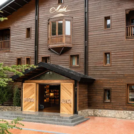 Hotel Maribel