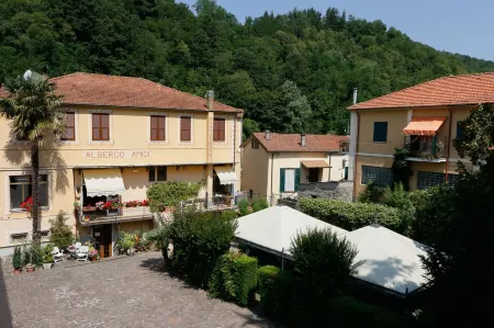 Albergo Amici Отели в г. Рио