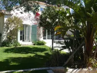 Blue Dream Cannes Guest House