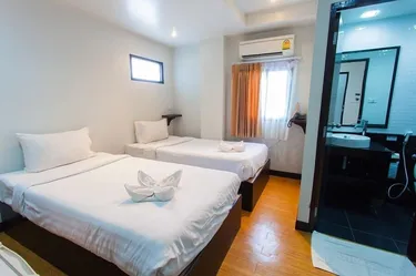 รูปภาพของเบสิค ไลน์ @ ลอยเคราะห์