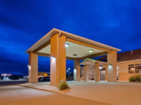 漫步者貝斯特韋斯特酒店 韋爾法諾縣酒店