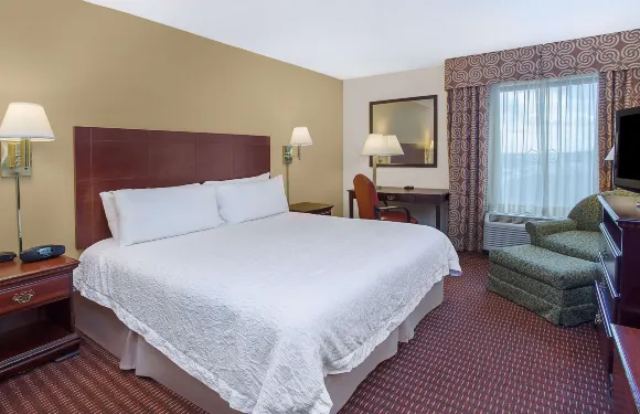 希爾頓歡朋酒店-科尼爾斯