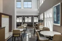 Residence Inn Champaign - breakfast