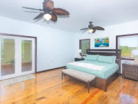 Coco View Canal Lot 18 Private Home 3 Bedroom Home Hotels in First Bight