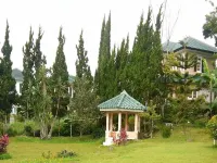 Villa Puncak Resort Hotels in Pacet