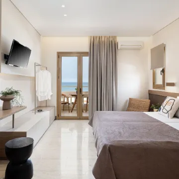Esperides Beach Hotel Apartments
